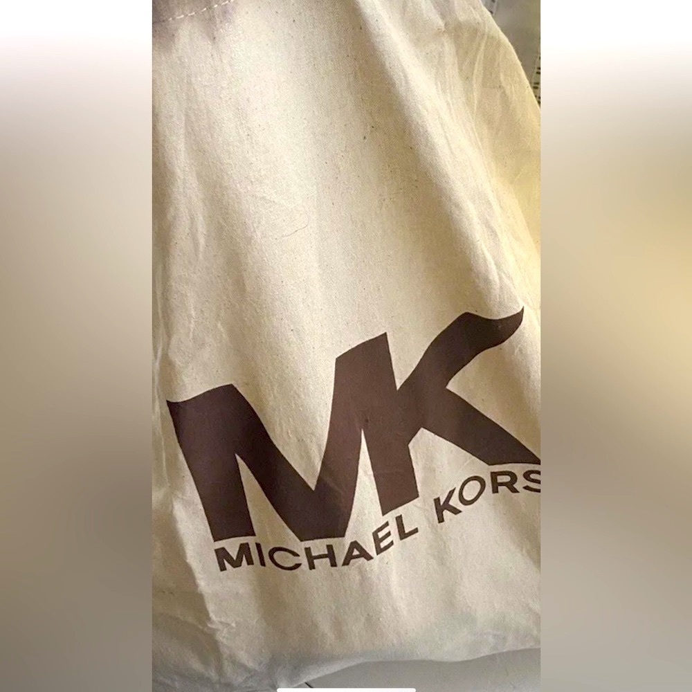 NWT Michael Kors Cream Jennings Hobo Bag - Picture 4 of 7